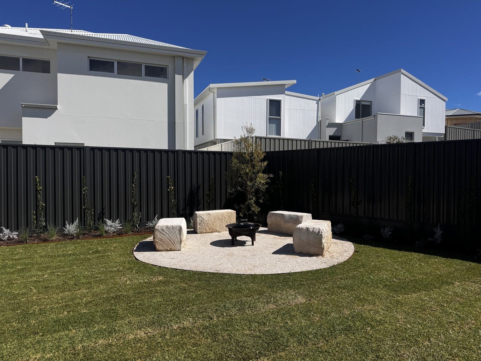 Mullaloo landscaping project by Herbs Coastal Landscapes, Perth — photo 4 of 11